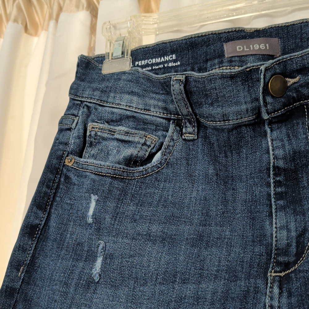 DL1961 Women's Mara Straight Jean - Picture 4 of 11